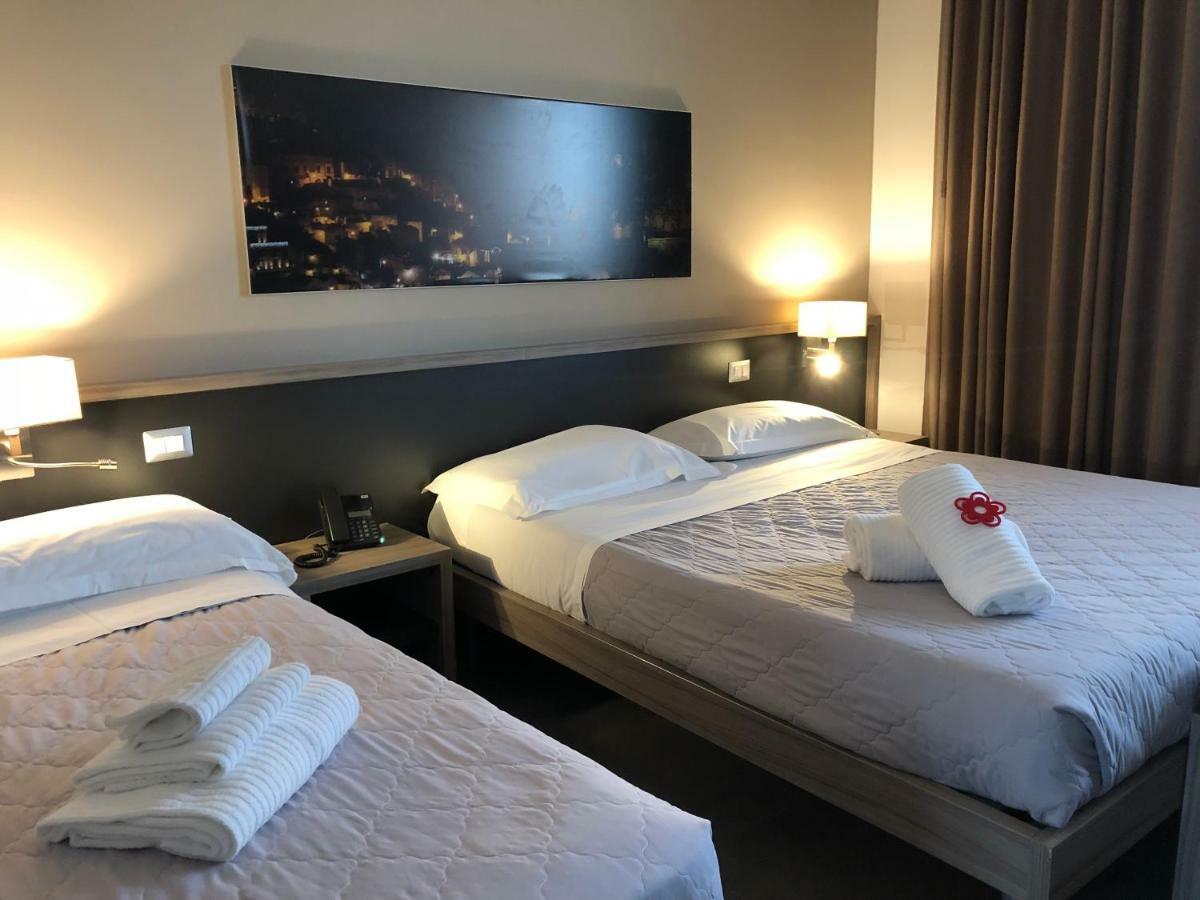 La Sosta Motel Tavola Calda Matera Extérieur photo